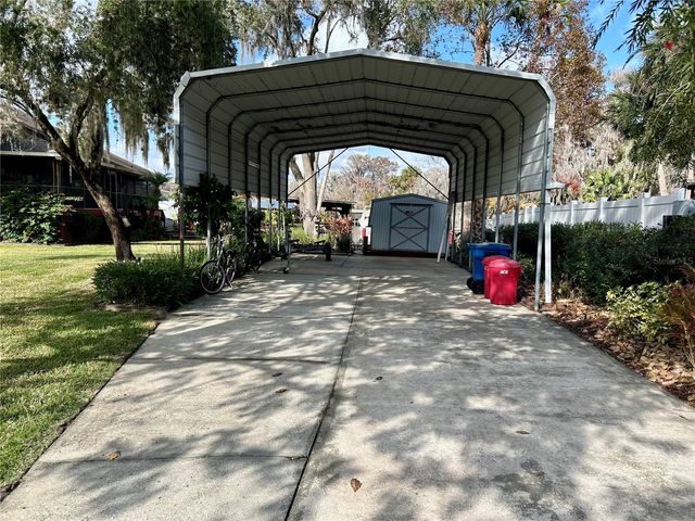 55730 HOLIDAY CIRCLE, Astor, FL 32102