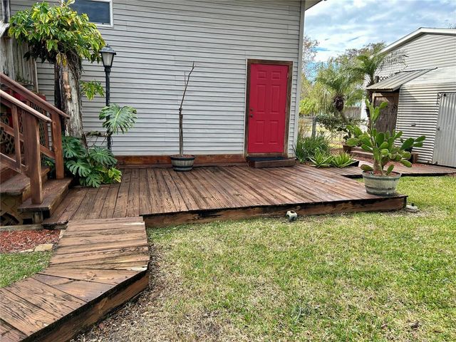 55730 HOLIDAY CIRCLE, Astor, FL 32102
