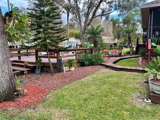 55730 HOLIDAY CIRCLE, Astor, FL 32102