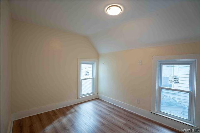 29 Sherwood Street, Buffalo, NY 14213