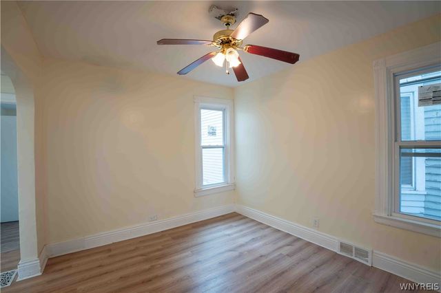 29 Sherwood Street, Buffalo, NY 14213