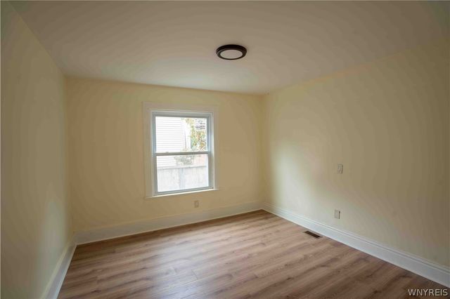 29 Sherwood Street, Buffalo, NY 14213