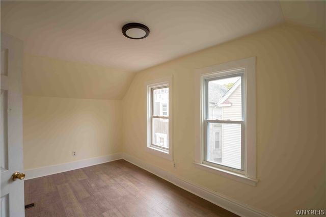29 Sherwood Street, Buffalo, NY 14213