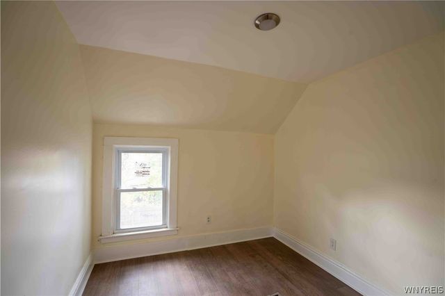 29 Sherwood Street, Buffalo, NY 14213