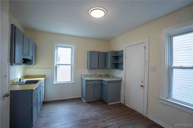 29 Sherwood Street, Buffalo, NY 14213