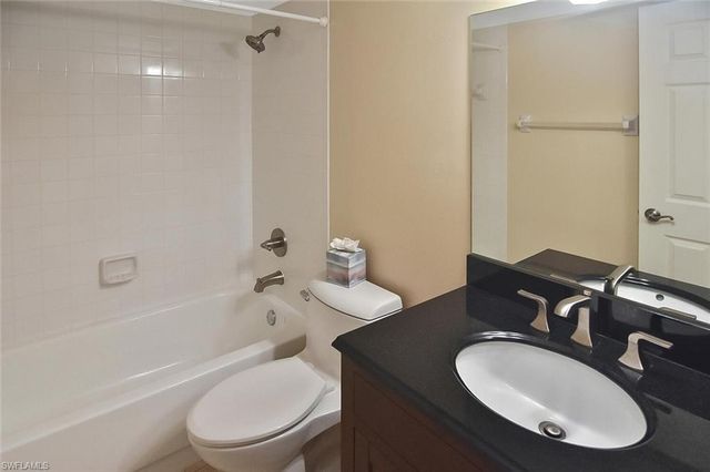 9251 Central Park DR # 106, Fort Myers, FL 33919