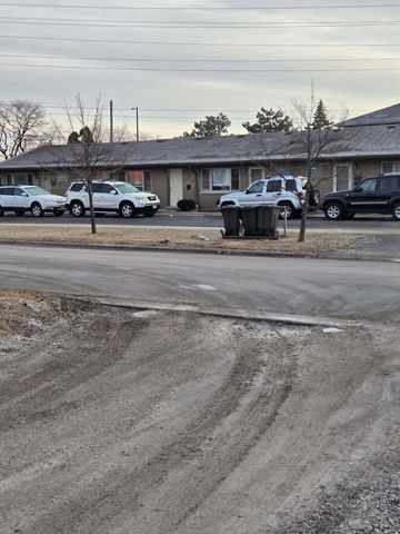 7901 Newland Avenue, Burbank, IL 60459