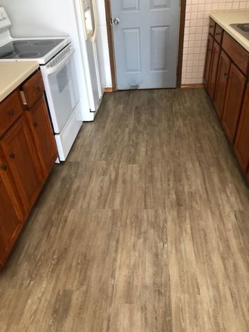 7901 Newland Avenue, Burbank, IL 60459