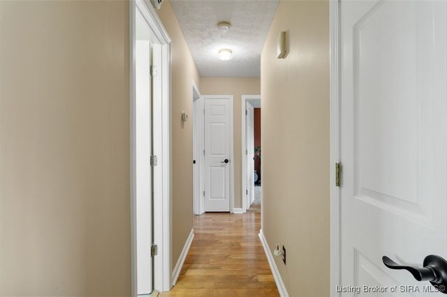 1303 Field Stone Drive, Jeffersonville, IN 47130