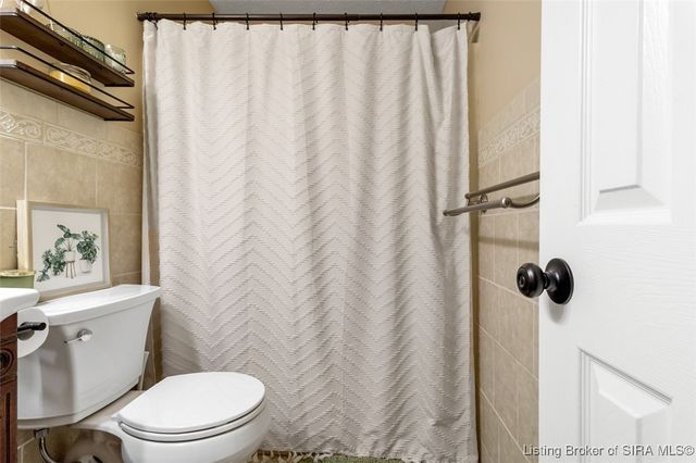 1303 Field Stone Drive, Jeffersonville, IN 47130