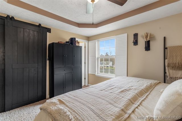 1303 Field Stone Drive, Jeffersonville, IN 47130