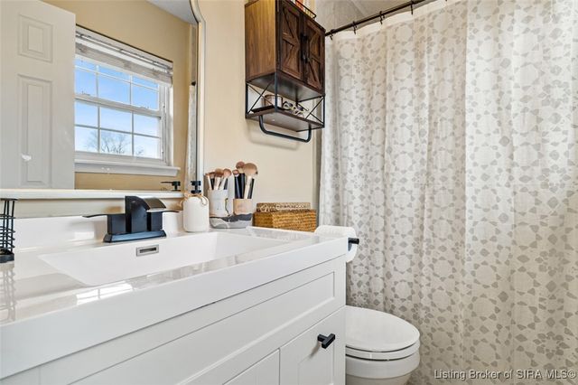 1303 Field Stone Drive, Jeffersonville, IN 47130