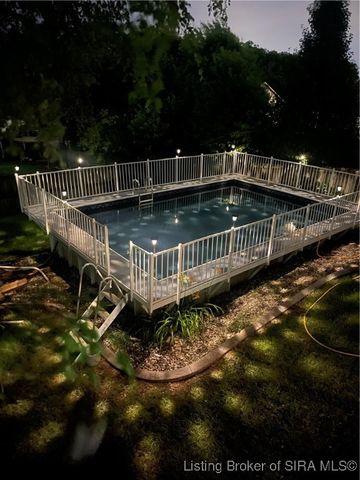 1303 Field Stone Drive, Jeffersonville, IN 47130