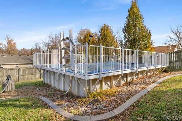 1303 Field Stone Drive, Jeffersonville, IN 47130