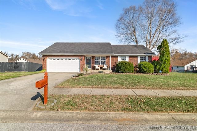 1303 Field Stone Drive, Jeffersonville, IN 47130