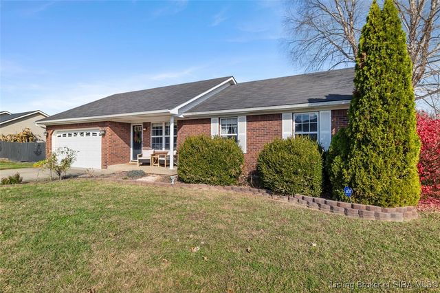 1303 Field Stone Drive, Jeffersonville, IN 47130