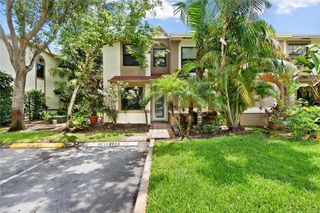 200 City View Drive, Fort Lauderdale, FL 33311