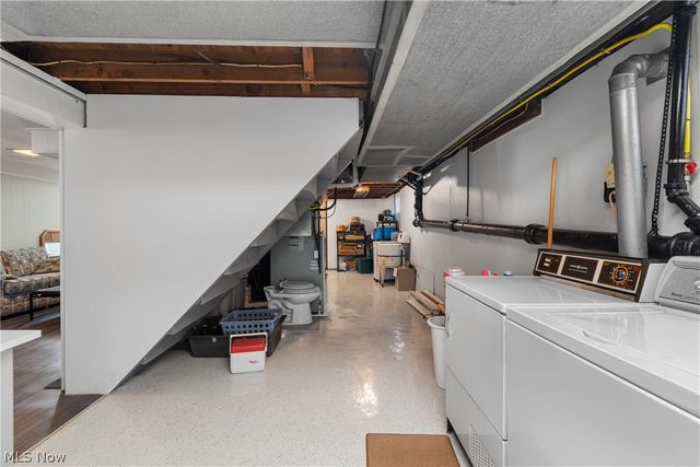 4085 Melton Avenue, New Franklin, OH 44319