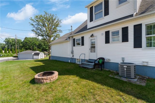 4085 Melton Avenue, New Franklin, OH 44319