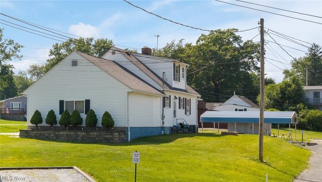 4085 Melton Avenue, New Franklin, OH 44319