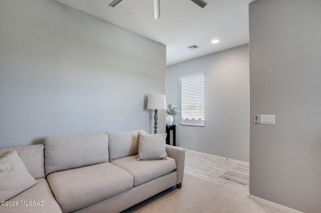 10520 S Avenida Lago De Plata, Vail, AZ 85641