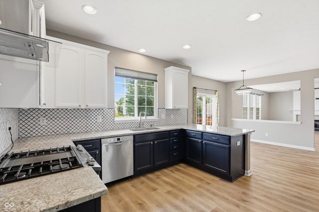 11841 Wedgeport Lane, Fishers, IN 46037