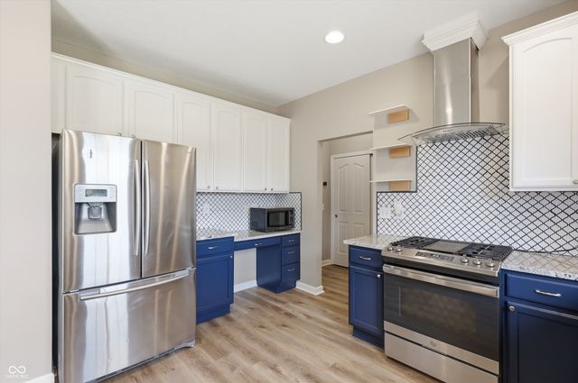 11841 Wedgeport Lane, Fishers, IN 46037