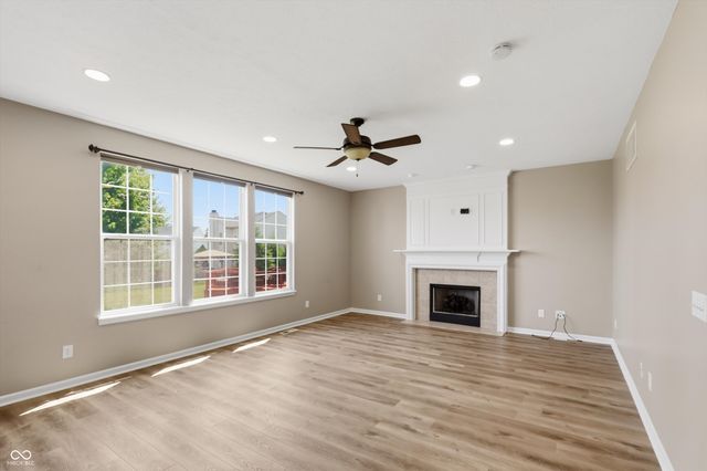 11841 Wedgeport Lane, Fishers, IN 46037