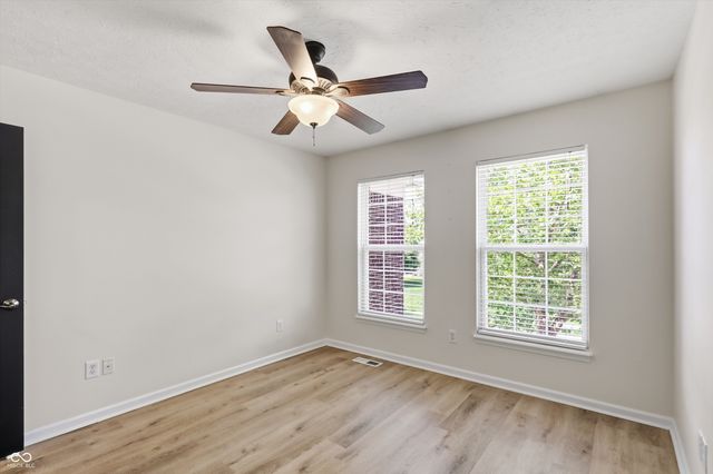 11841 Wedgeport Lane, Fishers, IN 46037
