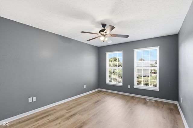 11841 Wedgeport Lane, Fishers, IN 46037