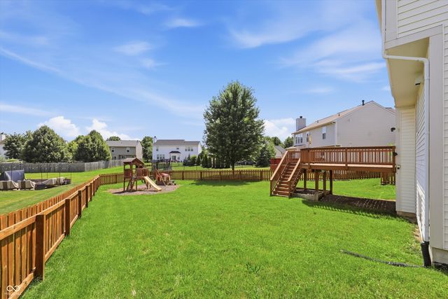 11841 Wedgeport Lane, Fishers, IN 46037