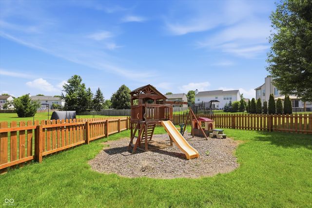11841 Wedgeport Lane, Fishers, IN 46037