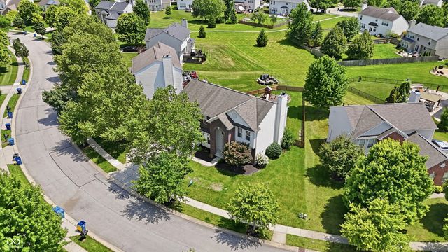 11841 Wedgeport Lane, Fishers, IN 46037