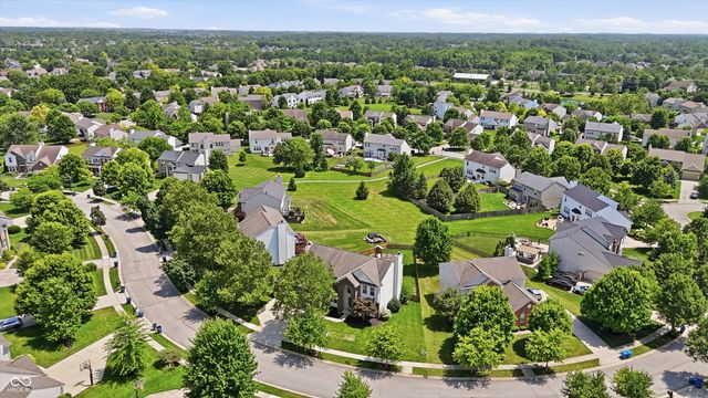 11841 Wedgeport Lane, Fishers, IN 46037
