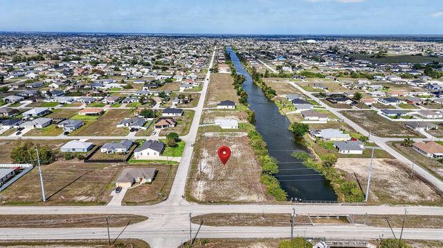 5 NW 19th Terrace, Cape Coral, FL 33993