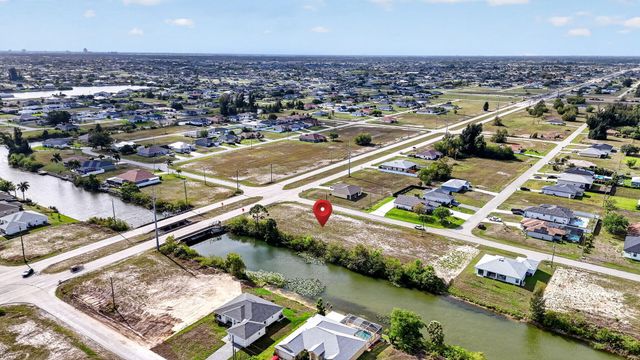 5 NW 19th Terrace, Cape Coral, FL 33993