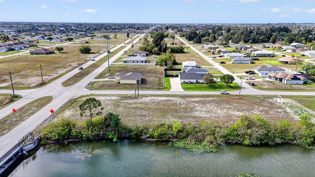 5 NW 19th Terrace, Cape Coral, FL 33993