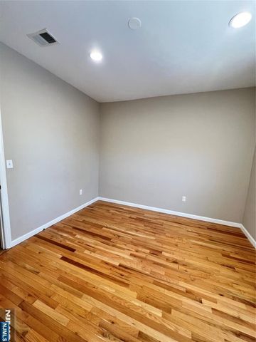 485 27th Street 2, Paterson, NJ 07514