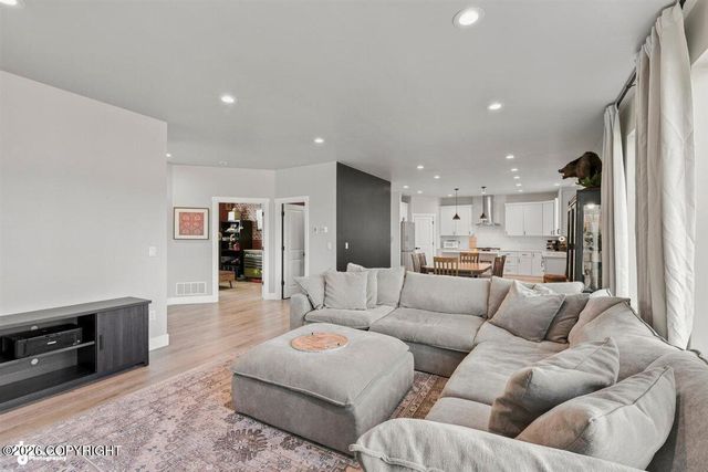 11835 E Pella Circle, Palmer, AK 99645