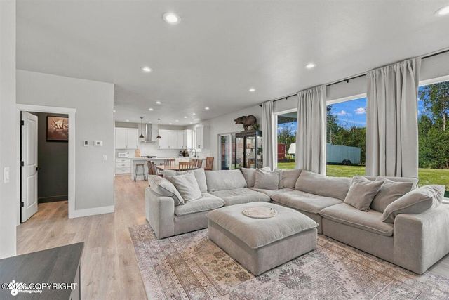 11835 E Pella Circle, Palmer, AK 99645