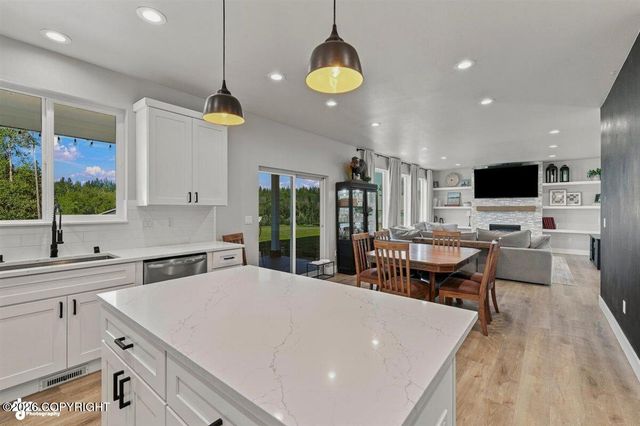 11835 E Pella Circle, Palmer, AK 99645
