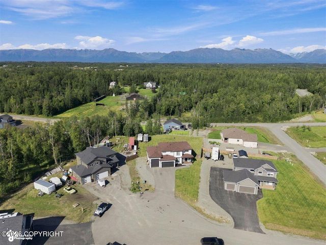 11835 E Pella Circle, Palmer, AK 99645