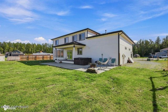 11835 E Pella Circle, Palmer, AK 99645
