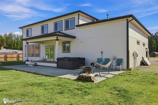 11835 E Pella Circle, Palmer, AK 99645