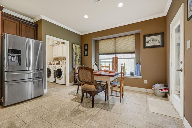 902 Cactus Ridge Court, Friendswood, TX 77546