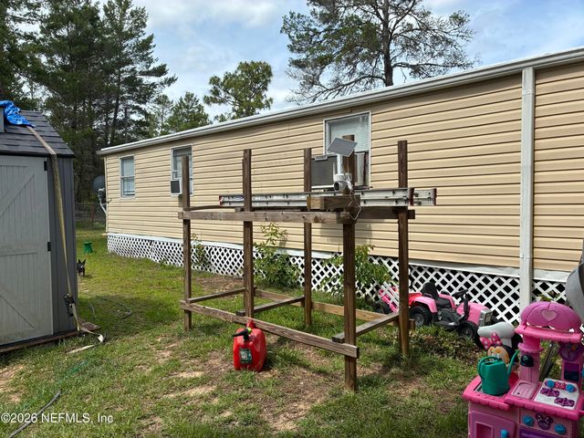 214 DOVE Street, Interlachen, FL 32148