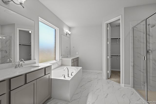 179 Katie Court, Castroville, TX 78009