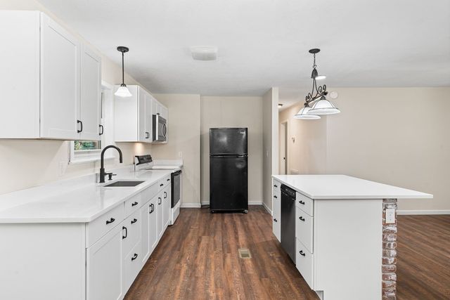 110 Laurel Lane, Marble, NC 28906
