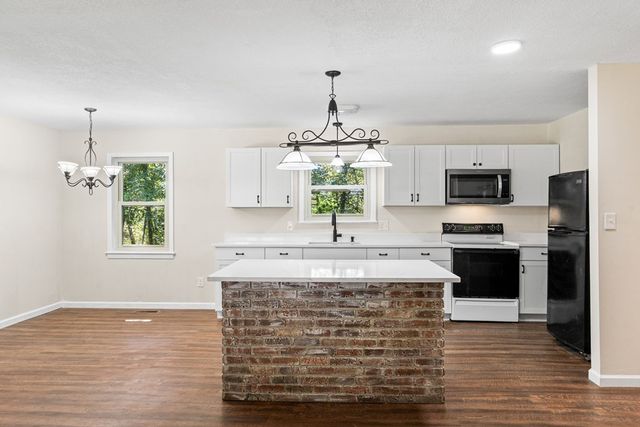 110 Laurel Lane, Marble, NC 28906