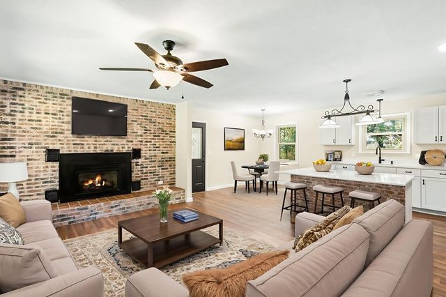 110 Laurel Lane, Marble, NC 28906
